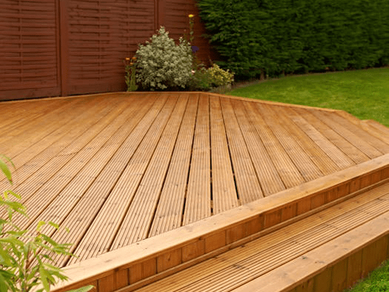 Composite and timber decking services in bedford